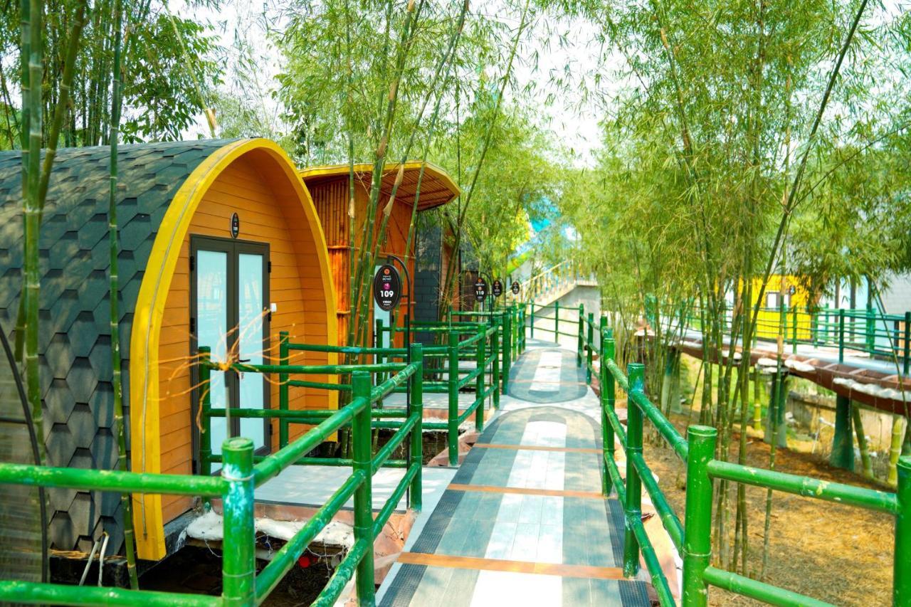 Meddom Park Hotel Cao Phong Exterior photo