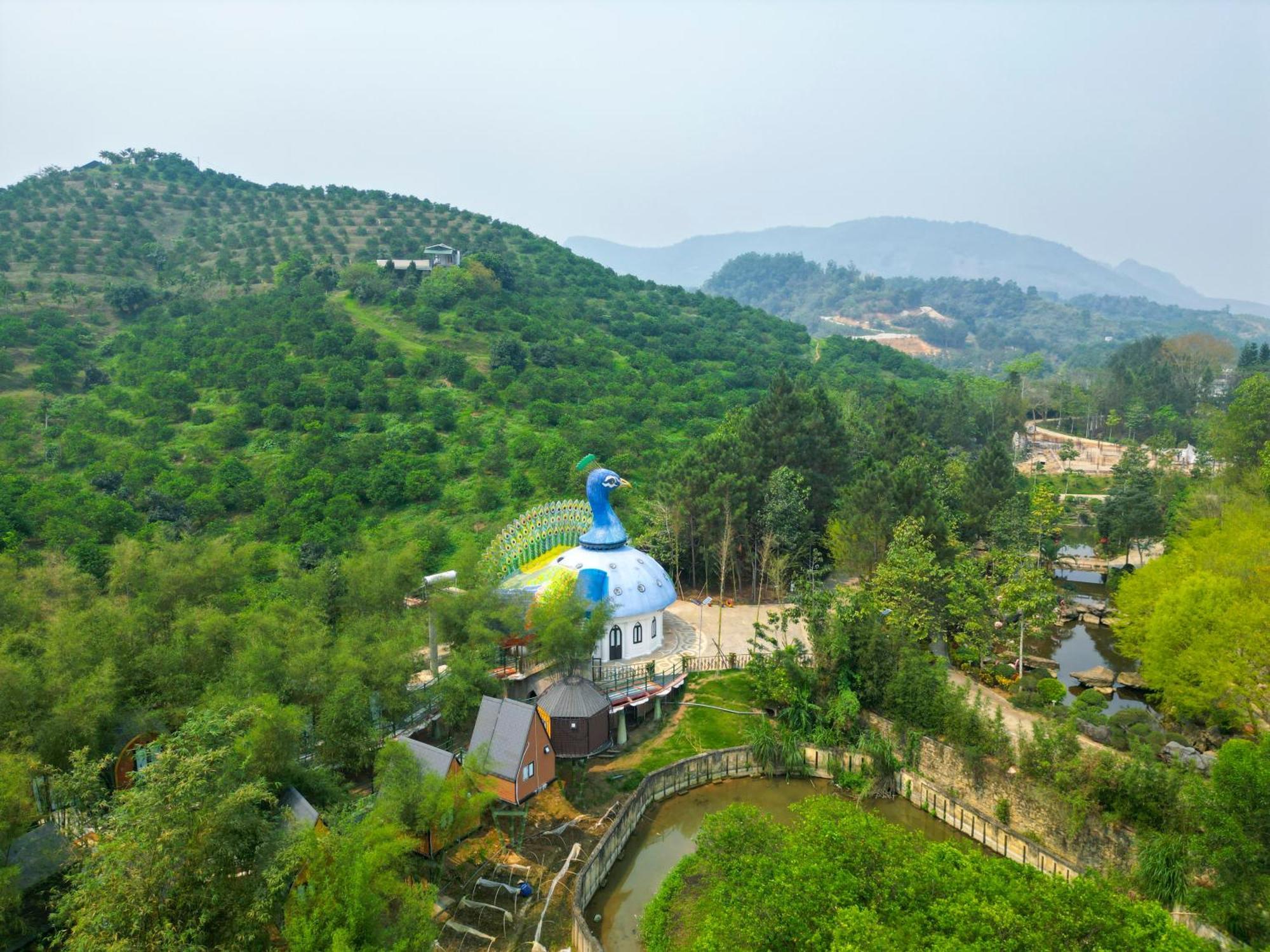 Meddom Park Hotel Cao Phong Exterior photo